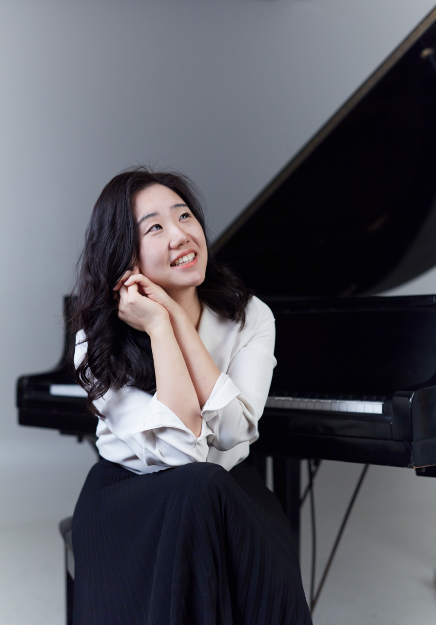 Headshot Helena Hyesoo Kim1, Camp Encore Coda