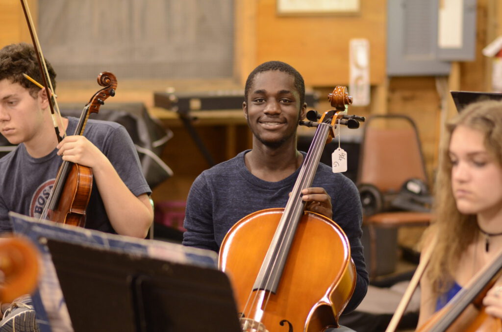 Mouhamed cello camp 2048x1356 1, Camp Encore Coda