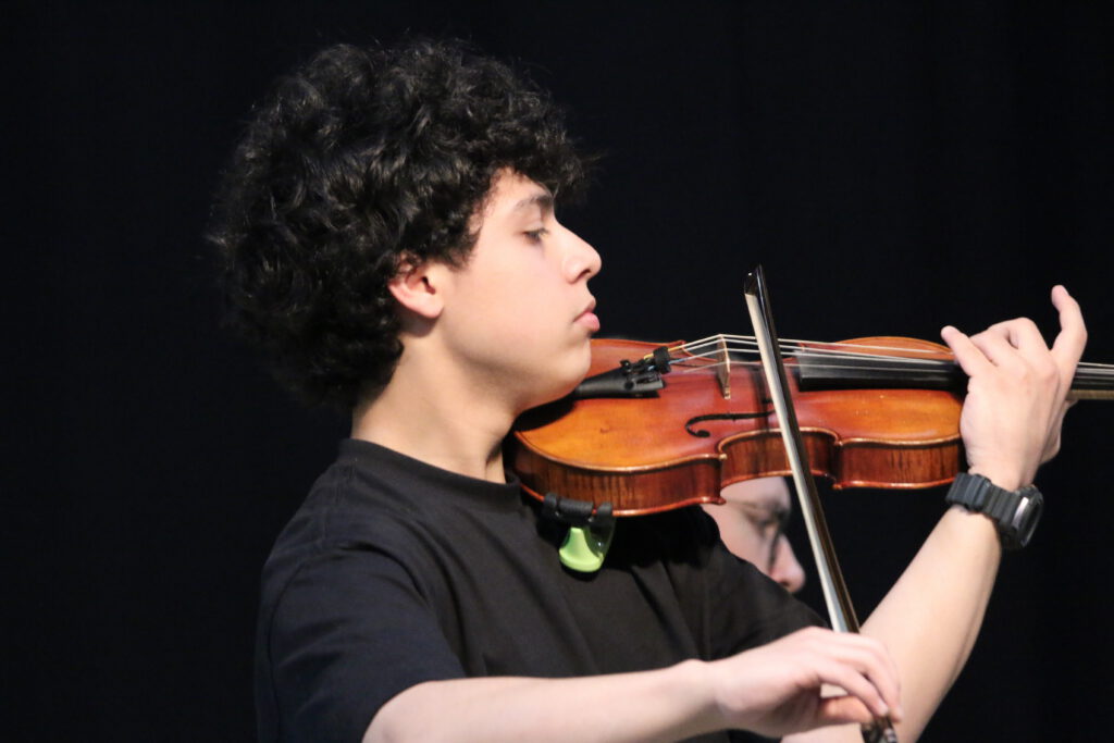 Passionate violin, Camp Encore Coda
